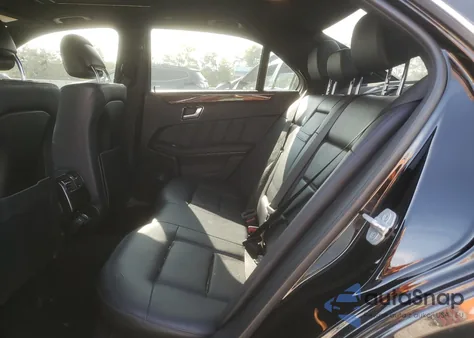 2012 Mercedes-Benz E 350 4Matic z USA, uszkodzony, nr VIN WDDHF8JB0CA651293